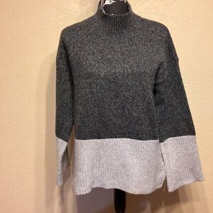 XL KORS MICHAEL KORS LIGHT & DARK GRAYISH BLACK HEATHER HIGH-LOW HEMLINE SWEATER